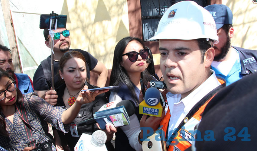 Ulises Mejía Haro, munícipe de Zacatecas, informó que se les brindó el respaldo del gobierno del estado, y que en lo personal extremará precauciones en sus recorridos y eventos (Foto Rocío Castro)