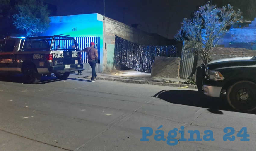 En un lote baldío de la calle Artículo 23, fue encontrada la víctima, Cristian Emmanuel Martínez Ortiz, de 27 años de edad