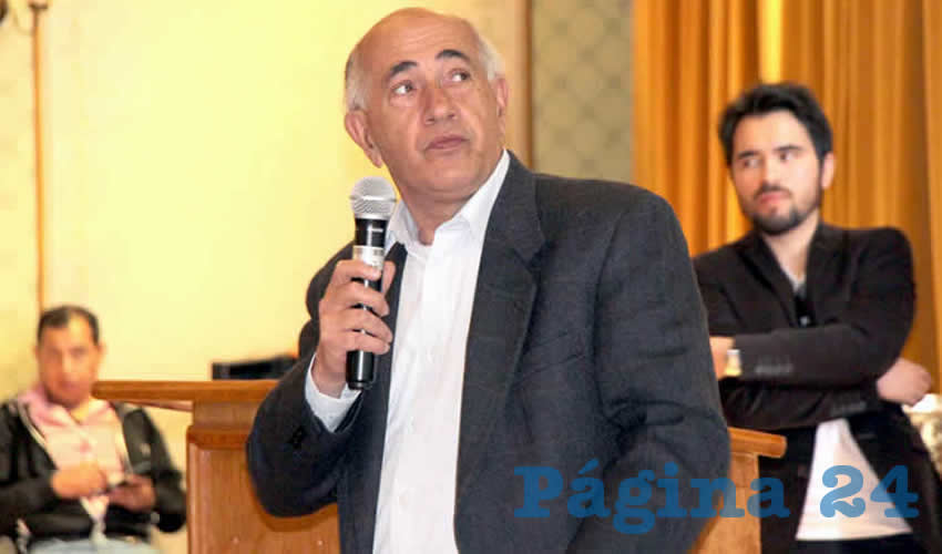 Teodoro Turner Saad, ingeniero hídrico, que presentó la ponencia titulada “Problemática tarifaria y propuesta de solución de la Jiapaz”. (Foto Rocío Castro Alvarado)