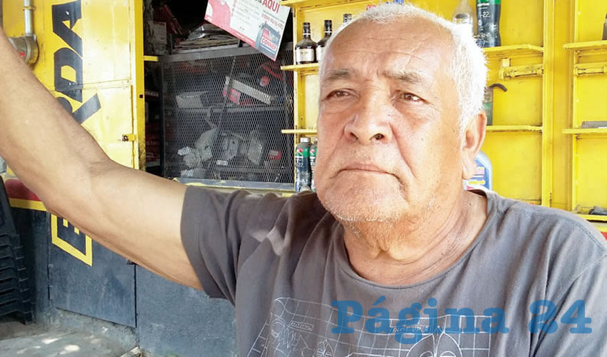 “Aquí no hay ni certeza de que vayamos a estar bien, no está repavimentado, no hay seguridad, no hay alumbrado, no hay nada”, criticó el señor David Cervantes sobre el “trabajo” del alcalde Juan González
