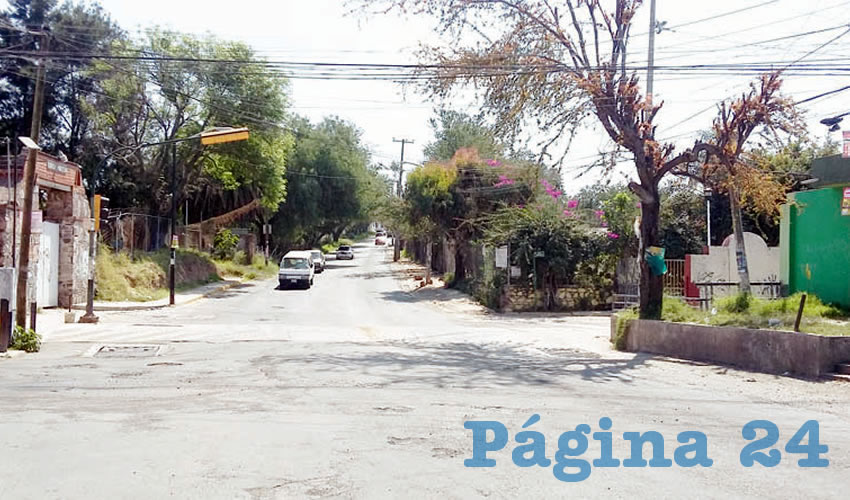 “Esta es la avenida principal, por aquí no pasa nada, pero mire aquí hay un módulo de policía y a las 11 de la noche ya están encerrados como niñas de convento, y pues eso no”, lamentaron vecinos de esta olvidada comunidad tonalteca/Fotos: Francisco Tapia