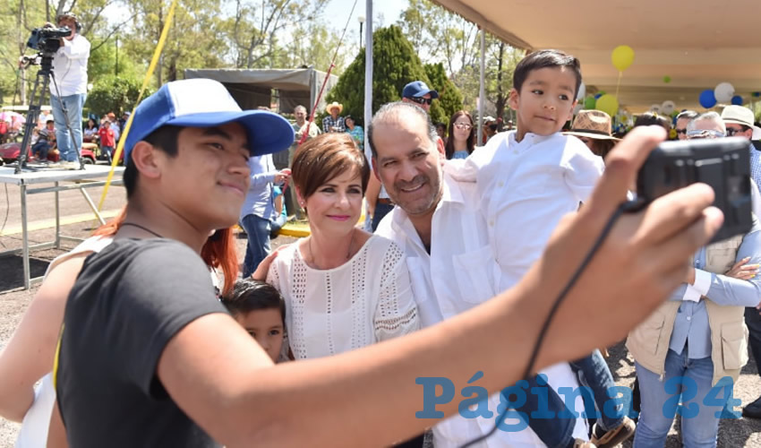 Con Familias Fuertes, el DIF identifica los problemas que aquejan a las colonias de la entidad, e impulsa distintos proyectos de prevenci&oacute;n y desarrollo social