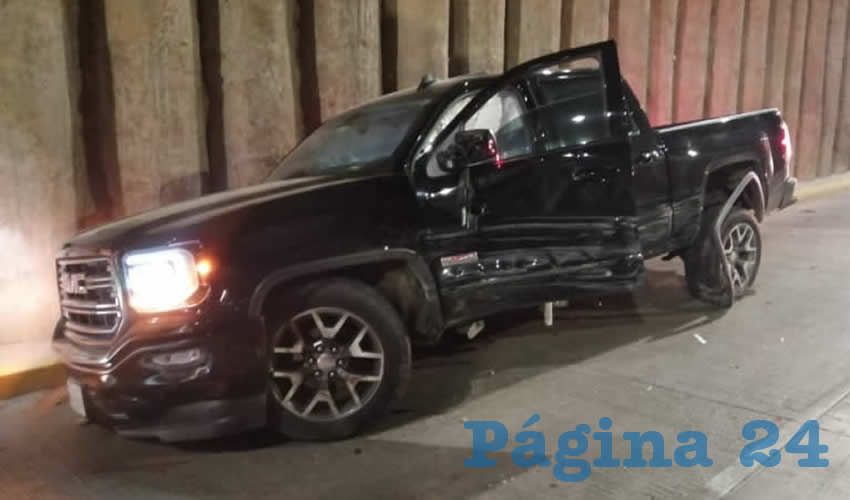 La camioneta GM que conducía Mariano “N” “N”, de 19 años de edad