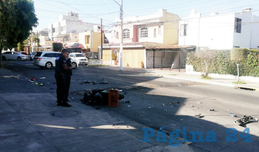Un motociclista terminó en el hospital luego de derrapar en la colonia Conchitas/Foto: Especial