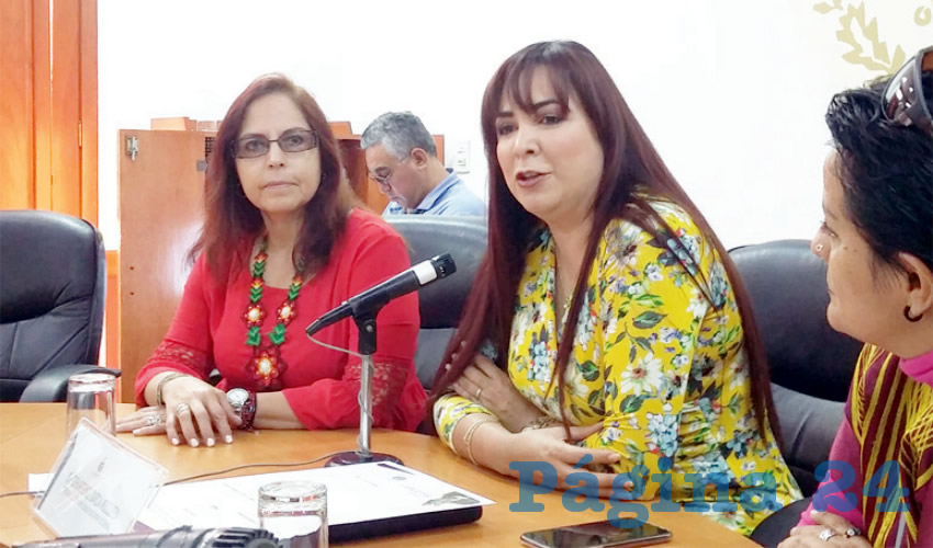 “Es necesario reconocer no sólo a un sector de mujeres, sino también a organizaciones que se han destacado por defender los derechos de las mujeres y de las niñas”, explicó la legisladora priísta sofía García sobre el reconocimiento que se entregará el 11 de marzo/Foto: Francisco Tapia