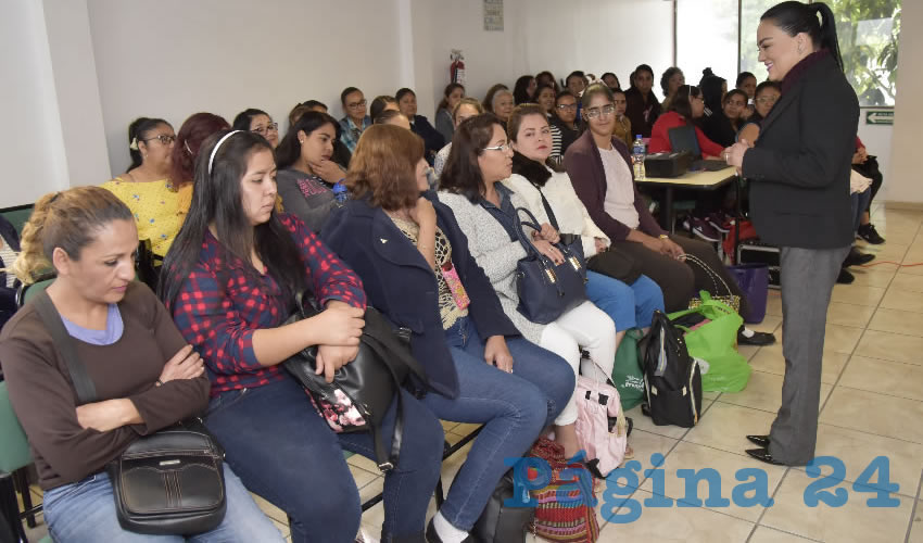 Se tienen lugares en el rubro de mantenimiento, auxiliares administrativos, chef, recepcionistas, cocina, camaristas y personal de limpieza