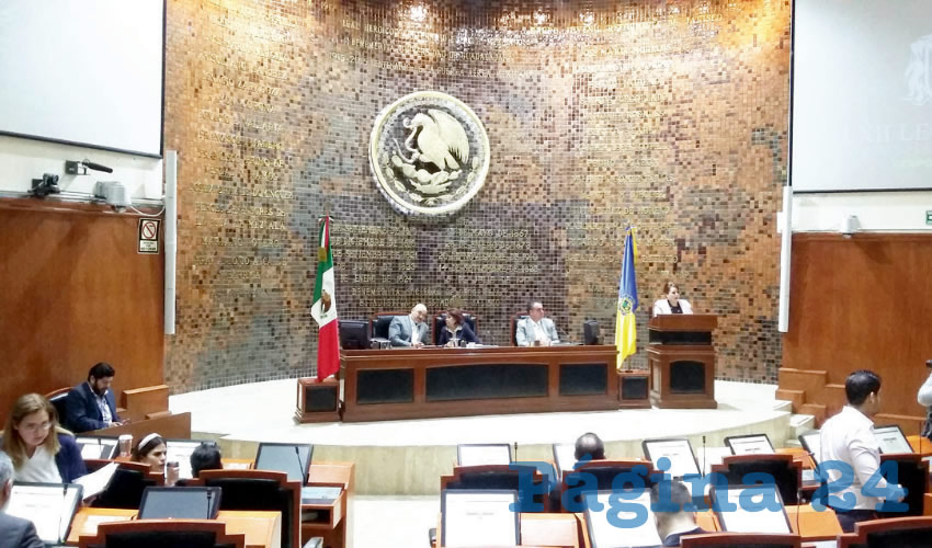 Entre las modificaciones aprobadas por diputados, destaca eliminar la posibilidad de que asociaciones civiles o vecinales puedan solicitar la integración de contralorías sociales/Fotos: Francisco Tapia