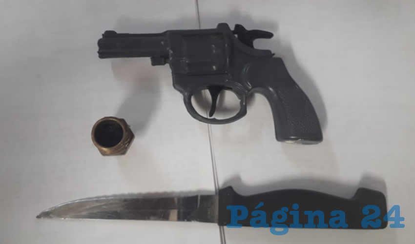 Las armas que portaban la pareja de cacos
