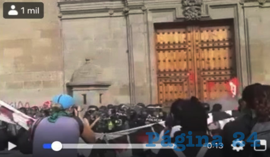 Beatriz Gutiérrez reprobó el ataque contra policías que resguardaban Palacio Nacional