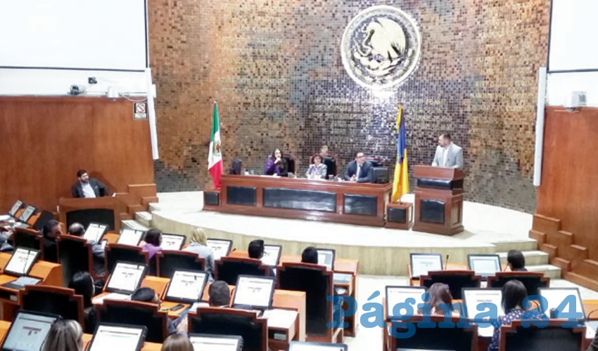 El documento que llegó al Congreso establece sanciones de seis meses a cinco años de prisión a quien ejerciendo la patria potestad, tutela, custodia o vigilancia, agreda a un menor y altere su integridad física o psicológica/Foto: Francisco Tapia