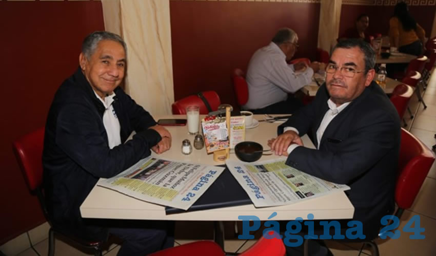 En el restaurante Mitla almorzaron José de Jesús Martínez González e Ismael Cornejo Macías
