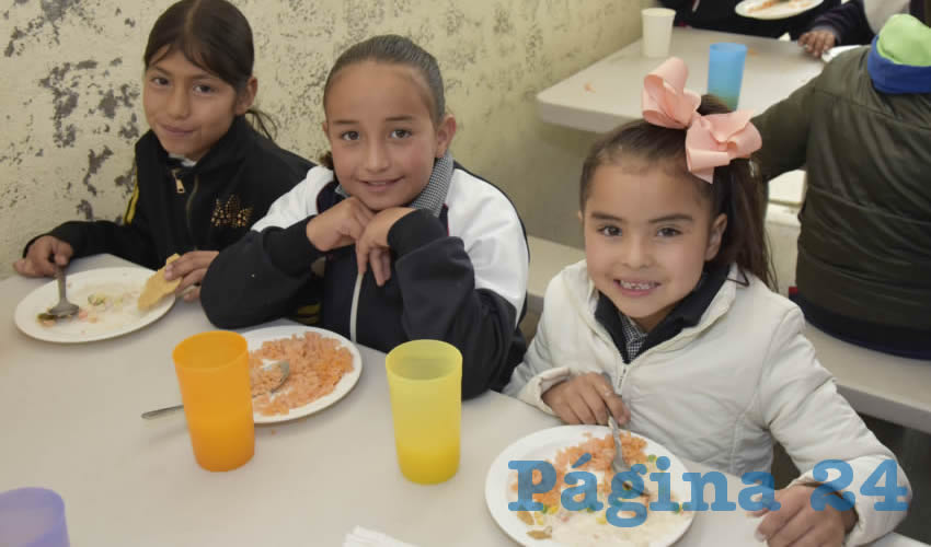 En cada municipio se cuenta con una unidad de orientaci&oacute;n alimentaria, quienes apoyan los programas destinados a mejorar la nutrici&oacute;n de grupos de poblaci&oacute;n vulnerable