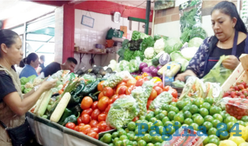 Diariamente se mueven más de 20 mil toneladas de alimentos en el mercado de abastos de Guadalajara; esta cantidad, más lo almacenado en frigoríficos, tendría que ser suficiente para las necesidades de los habitantes de la zona metropolitana/Foto: Archivo Página 24