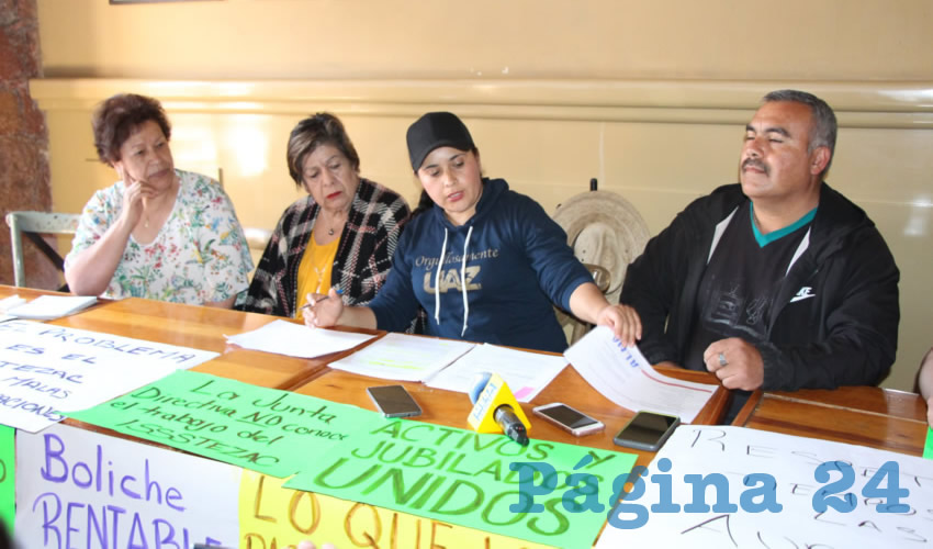 Alma Gloria Dávila Luévano, diputada local por Movimiento de Regeneración Nacional (Morena), señaló en conferencia de prensa: “No queremos que cierren las tiendas hasta que termine la auditoria”. (Foto Rocío Castro Alvarado)