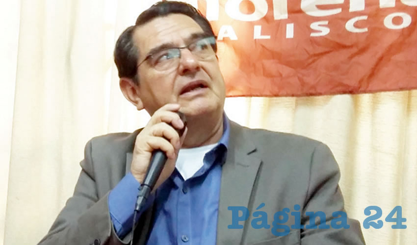 El delegado estatal de Morena denunció corruptela relativa a 15 trabajadores municipales que por la mañana tienen un puesto en la capital de Jalisco, y a partir de las tres de la tarde supuestamente cumplen con otro horario en Tlajomulco, lo cual resulta sino imposible, por lo menos absurdo/Foto: Francisco Tapia