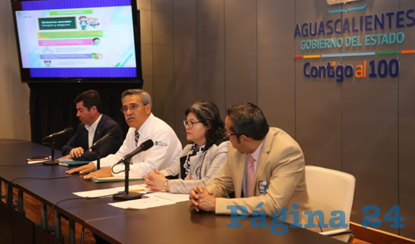 Conferencia de prensa sobre covid-19 en Aguascalientes (Foto: Eddylberto Lu&eacute;vano Santill&aacute;n)
