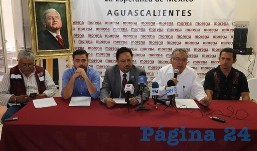 Conferencia de prensa de Morena (Foto: Eddylberto Lu&eacute;vano Santill&aacute;n)