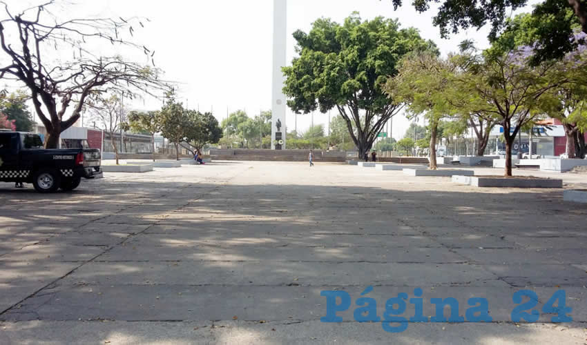 En muchos sábados esta parte de la ciudad no se veía libre de “hippies y mariguanos”; en cambio, la plaza Juárez fue resguardada por elementos de la policía tapatía/Foto: Francisco Tapia