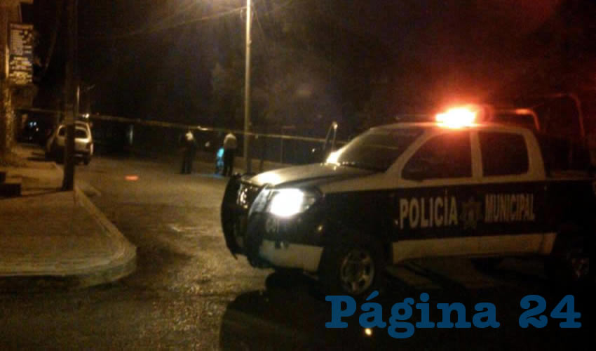 Balean la comandancia de la policía municipal