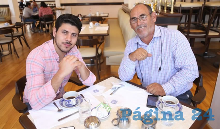 En Sanborns Francia compartieron un rico desayuno Omar López Ramos y José Luis de la Torre