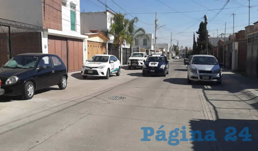Elementos de la Secretaría de Seguridad Pública del Estado y las policías preventivas invitan a los ciudadanos a permanecer en sus casas