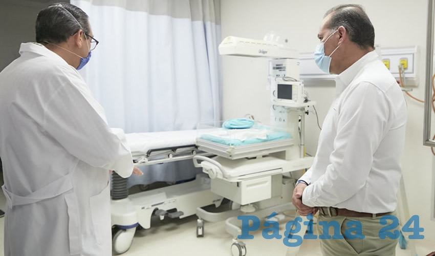 Martín Orozco hizo un llamado a pacientes y personal médico presentes a seguir confiando en las acciones que realiza el Gobierno del Estado