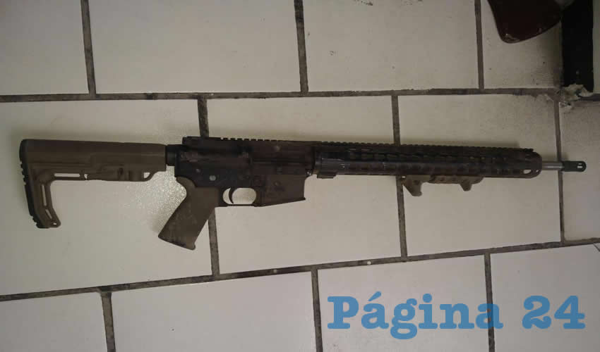 El arma larga y la pistola fiscalizadas