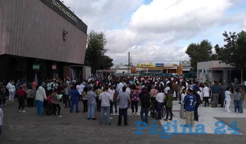Siguen las manifestaciones e inconformidades de trabajadores del IMSS (Foto: Eddylberto Luévano Santillán)