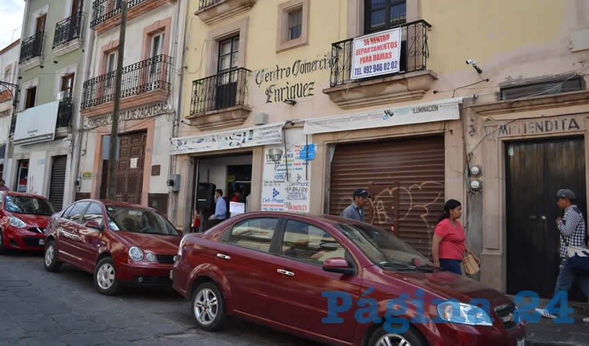 La vialidad Arroyo de la Plata que solía ser una de las calles más aglomeradas de comercios de todo tipo de artículos, alimentos y productos, luce prácticamente vacía y sólo pocos negocios se han aventurado a abrir para seguir obteniendo ingresos (Foto: Archivo Página 24)