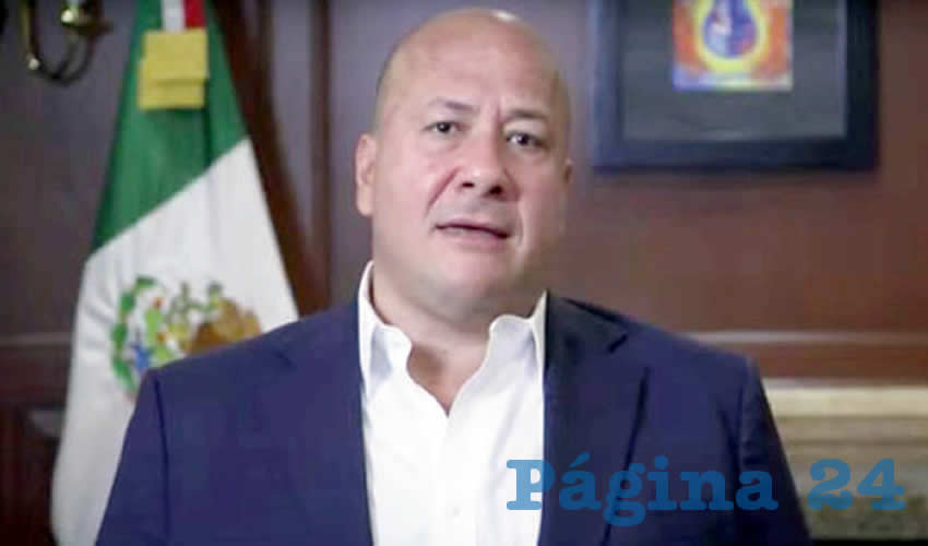 En la última semana las personas se olvidaron de llamados del gobierno estatal a mantener el aislamiento social: “los efectos de estos actos de responsabilidad se verán reflejados a finales de mes en el número de contagio, y tristemente en el número de muertes, lamentó el gobernador Enrique Alfaro, quien dijo que a partir de hoy lunes está estrictamente prohibido salir a menos que sea necesario. El uso de cubrebocases en la calle es obligatorio/Foto: Captura de Video