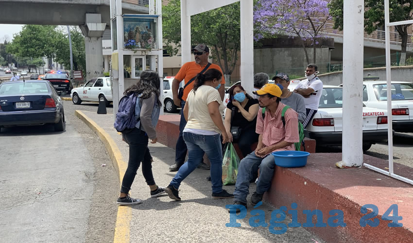 No solo las rutas urbanas han registrado menores ingresos, también los camiones foráneos que a diario se trasladan a la zona metropolitana reportan disminución de usuarios. (Foto Cristo González)
