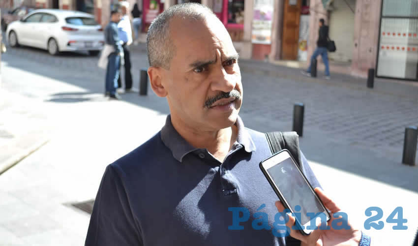 Jaime Robledo Martínez, encargado del Centro de Documentación de la Fototeca Pedro Valtierra