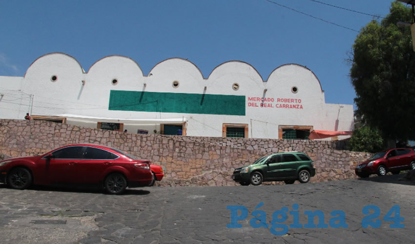 En esta semana no se colocaron las decenas de comerciantes que llevan sus mesas y estantes para buscar algunas ventas de artículos en la tradicional “Fayuca”, entre las calles Norberto Aguirre y Roberto Cabral del Hoyo, de los barrios La Pinta y Mexicapan. (Foto: Rocío Castro Alvarado)