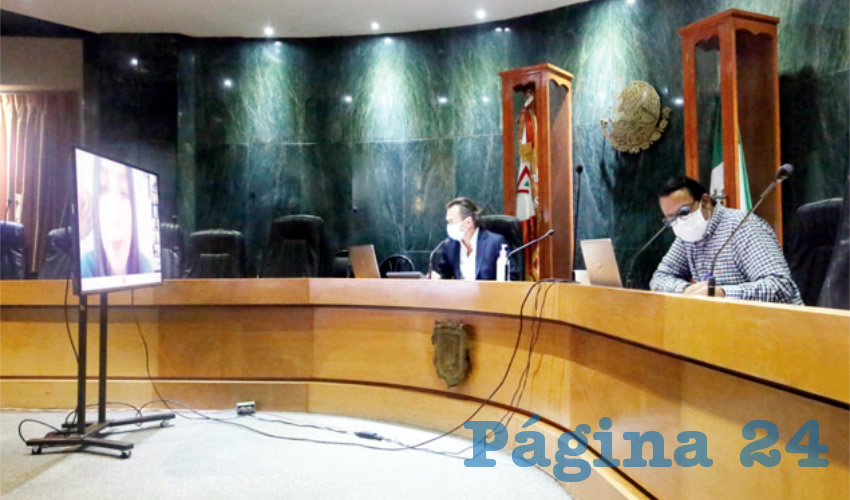 En la sesión virtual del ayuntamiento de Zapopan se aprobó la condonación como una de las medidas implementadas por el gobierno ante la emergencia sanitaria suscitada por el COVID-19, y para dar trato digno, ágil y salubre a los fallecidos que resulten por esta enfermedad /Foto: Cortesía