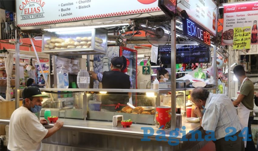 En Carnitas Elías, en el mercado Terán, pida para llevar a casa y desayunar con la familia