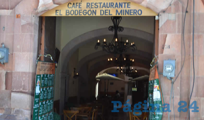 Como restauranteros, aseguraron que su responsabilidad es proteger la salud y economía del personal (Foto Merari Martínez)