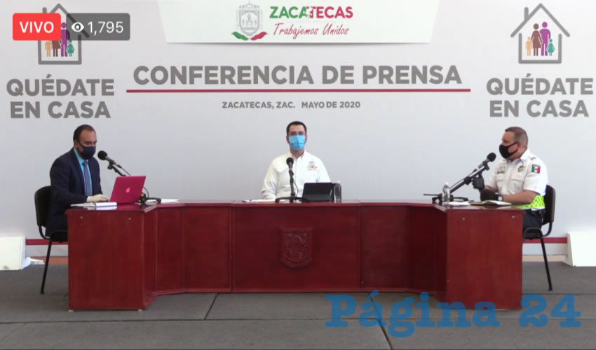 En conferencia de prensa difundida por medios de comunicación y redes sociales, el titular de la Secretaría de Gobierno del estado, Jehú Salas Dávila, y el director de la Policía de Seguridad Vial, Oswaldo Caldera Murillo, detallaron a la población el operativo “Hoy no circula” que implementará a partir del próximo 10 de mayo para disminuir aún más la movilidad en el estado y tratar de garantizar la disminución de contagio de COVID-19 (Foto: Cortesía)