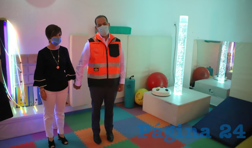 El gobernador y la presidenta del DIF señalaron que estos espacios dignos podrán ser aprovechados para las y los aguascalentenses que reciben terapia en el CRIS
