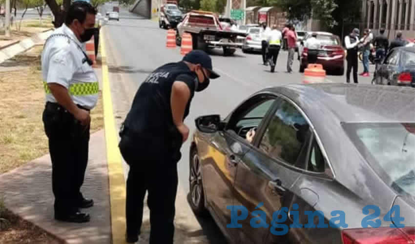 Como habían anunciado las autoridades de gobierno, se puso en marcha el programa “Hoy no circula”, que además de regular la movilidad de la población en general, también pretende disminuir la escalada de contagios del Covid-19, que se ha presentado en la entidad en las últimas semanas (Foto: Cortesía)