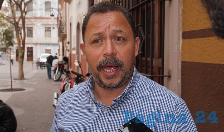 Alejandro Rivera Nieto, líder del Sindicato Independiente de Trabajadores del Estado de Zacatecas (SITEZ). (Foto Archivo Página 24)