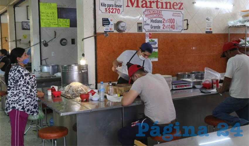 En Birrier&iacute;a Mart&iacute;nez, en el mercado Ju&aacute;rez, disfruta de birria en casa 