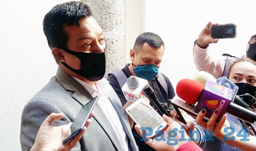 La propuesta de Arturo Lemus, diputado de Morena, y que fue aprobada en comisiones, establece espacios 100 por ciento libres de humo de tabaco en áreas físicas cerradas con acceso al público, lugares de trabajo, puertas de acceso a los interiores, transporte público y sitios de concurrencia/Foto: Francisco Tapia