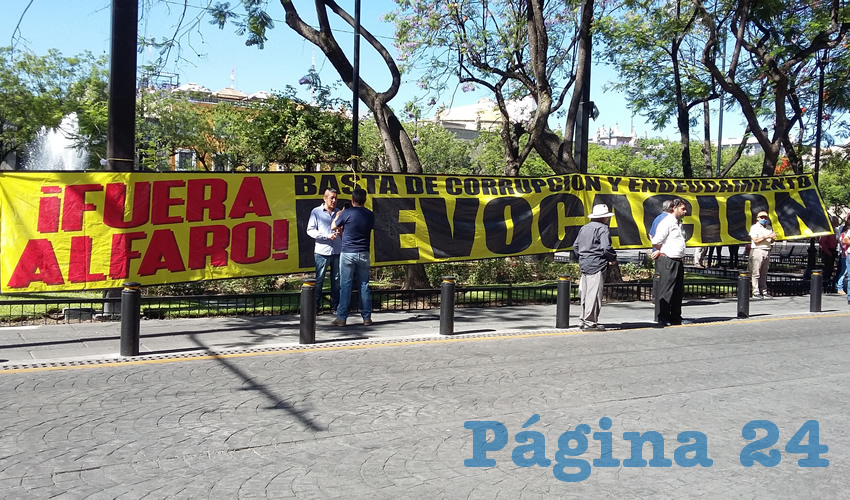 Criticaron a Enrique Alfaro Ramírez por hacer lo que no hizo la federación, mas cuando la intención de deuda solo parece un intento de apoyar a unos cuantos empresarios amigos a costa del bienestar de miles de jaliscienses/Fotos: Francisco Tapia
