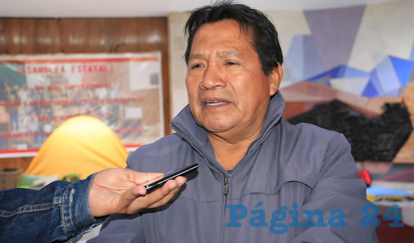 Manuel Alvarado Pérez, líder estatal de la organización campesina El Barzón (Foto Rocío Castro Alvarado)