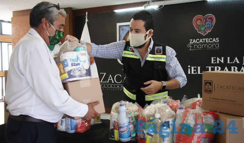 Por su parte José Francisco Villa taxista con 20 años en el gremio reconoció el trabajo que el alcalde ha realizado du­rante la contingencia