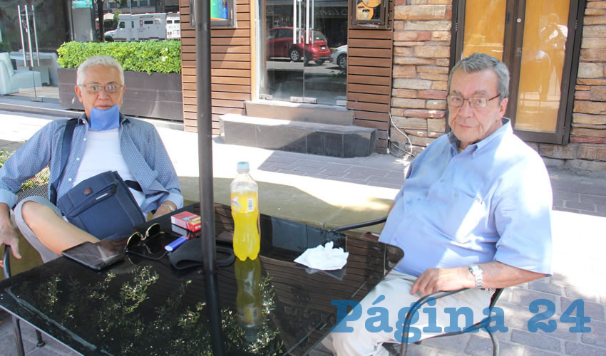 En el restaurante Las Antorchas desayunaron Roberto El&iacute;as Barba y Jos&eacute; Romo Morales