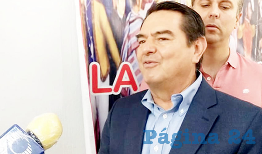 “Si viene a hacer un acompañamiento y a trabajar con todos, bienvenida para hacer el partido más fuerte para las elecciones del 2021”, manifestó Hugo Rodríguez sobre la llegada de Yeidkol Polensky a las oficinas de Morena Jalisco/Foto: Francisco Tapia