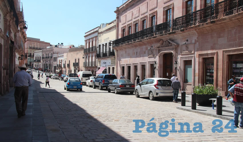 La calle Allende del Centro Histórico capitalino, es una de ellas, estuvo cerrada desde principios de enero de 2020 para realizar trabajos de mejoramiento de la red hidráulica que efectuó el ayuntamiento de Zacatecas (Foto Rocío Castro Alvarado)