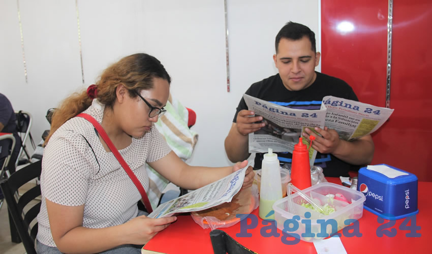 En el restaurante el Maizito Azul desayunaron Kassandra Delgado Aguilar y Jos&eacute; Raymundo Colis M&aacute;rquez 
