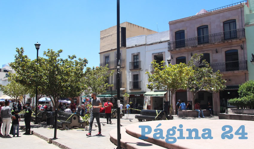 En estos lugares aún lucen las cintas plásticas amarillas para prohibir el ingreso, mismas que fueron colocadas durante los primeros días de abril, aunque en algunos casos estas barreras están olvidadas, caídas y hasta rotas (Foto Rocío Castro Alvarado)